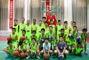 灌篮高手冬令营——学生拓展训练冬令营